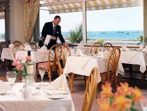 The Samares Coast Hotel & Apartments Saint Helier Exterior foto