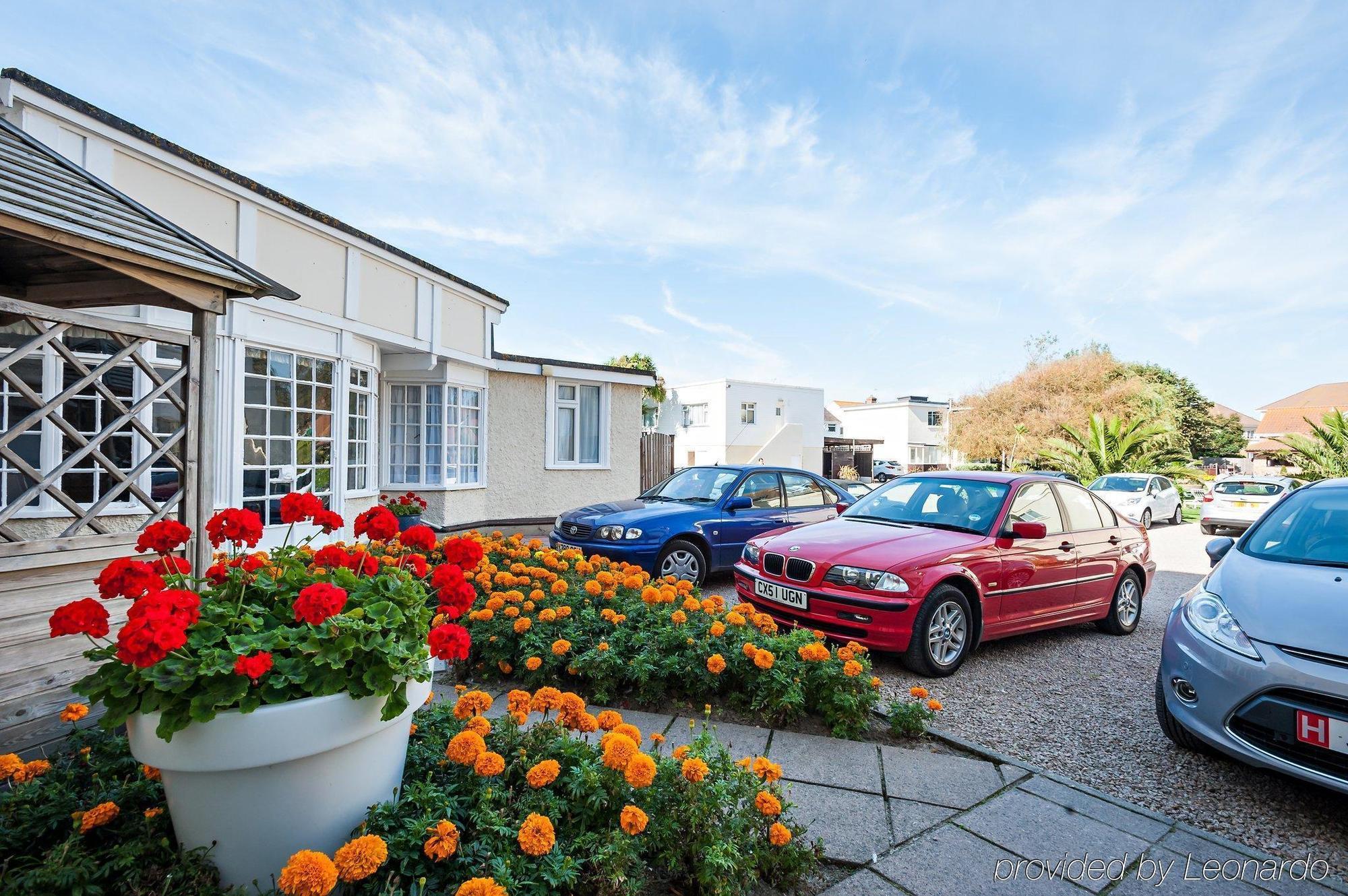 The Samares Coast Hotel & Apartments Saint Helier Exterior foto
