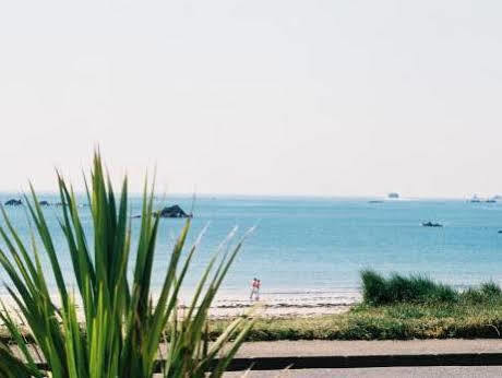 The Samares Coast Hotel & Apartments Saint Helier Exterior foto